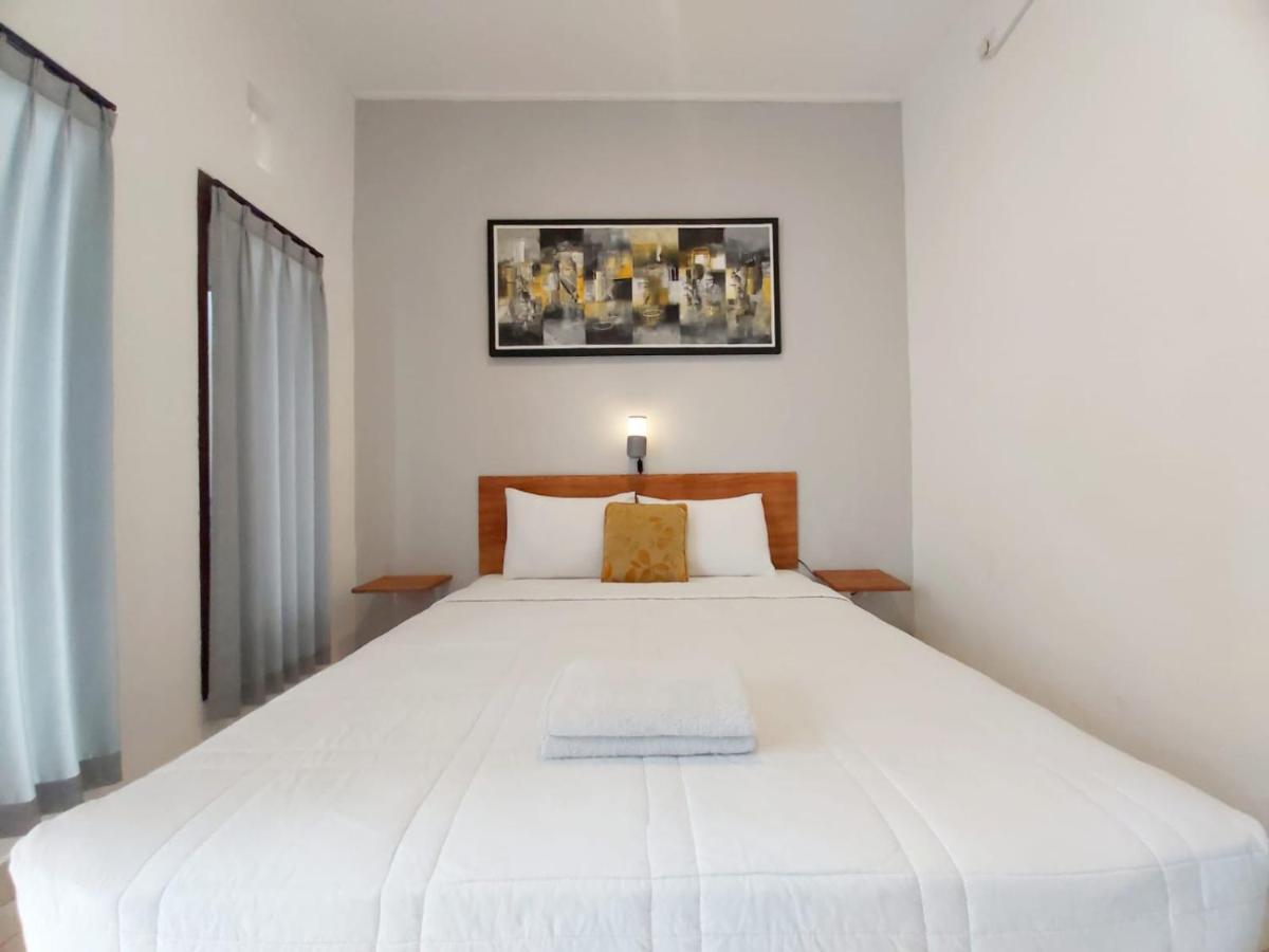 Hotel Genta House à Kuta Lombok Extérieur photo